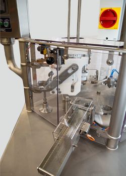 Plateau tournant avec évacuation canal de sortie